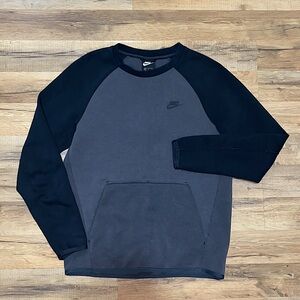 Nike tech fleece crewneck